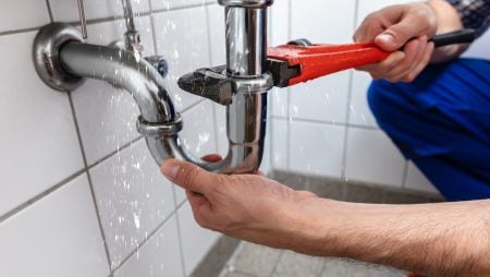 What To Do In A Plumbing Emergency